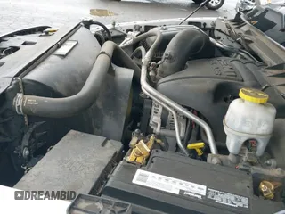 2019 Ram 1500 Express z VIN 1C6RR7KT5KS500926, wystawiony jako IAAI lot #41599373 z przebiegiem 108 928 mil mil oraz . Historia ofert i sprzedaży dostępna na DreamBid. Obrazek 18.