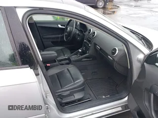 2011 Audi A3 Premium z VIN WAUBEAFMXBA149181, wystawiony jako IAAI lot #42353981 z przebiegiem 156 472 mil mil oraz . Historia ofert i sprzedaży dostępna na DreamBid. Obrazek 5.