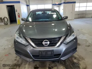 2018 Nissan Altima 2.5 S with VIN 1N4AL3AP8JC131918, listed as a Copart auction lot 50871025 with 59,837 mi miles and Salvage Title. Bid and sale history available at carsss.com. Image 5.
