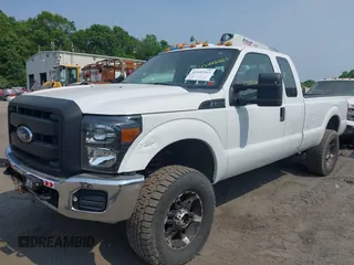 2011 Ford F-350 z VIN 1FT7X3B61BEB42800, wystawiony jako IAAI lot #42442261 z przebiegiem 180 320 mil mil oraz . Historia ofert i sprzedaży dostępna na DreamBid. Obrazek 2.
