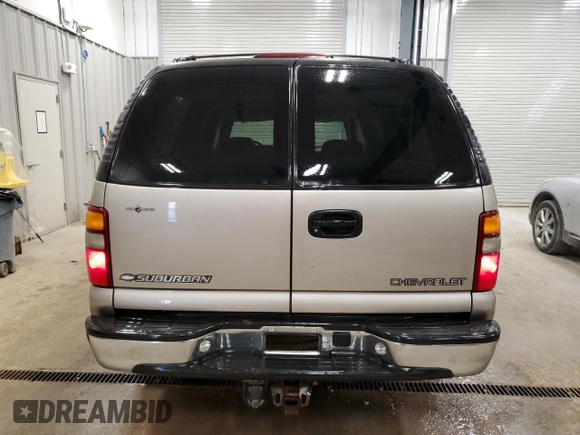 2001 Chevrolet Suburban LS с VIN 3GNFK16T11G159397, выставлен на аукционе Copart как лот 54366085 с пробегом 237 806 миль миль и Чистый • Clean title. История ставок и продаж доступна на DreamBid. Изображение 6.