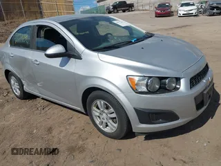 2015 Chevrolet Sonic LT with VIN 1G1JC5SH5F4212883, listed as a IAAI auction lot 41877786 with 91,941 mi miles and . Bid and sale history available at DreamBid. Image 1.