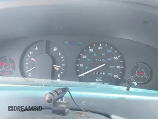 1991 Geo Prizm z VIN 1Y1SK546XMZ019764, wystawiony jako IAAI lot #42374025 z przebiegiem 171 122 mil mil oraz . Historia ofert i sprzedaży dostępna na DreamBid. Obrazek 7.
