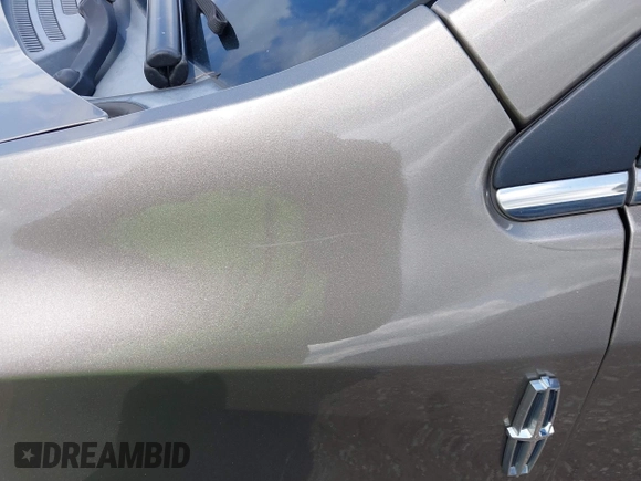 2012 Lincoln MKX with VIN 2LMDJ8JK4CBL11396, listed as a IAAI auction lot 42173631 with 184,597 mi miles and . Bid and sale history available at DreamBid. Image 6.