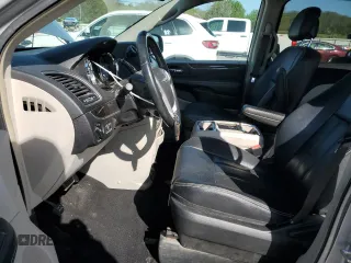 2015 Chrysler Town & Country LX with VIN 2C4RC1AG2FR677596, listed as a Copart auction lot 52257765 with 193,937 mi miles and Salvage Title. Bid and sale history available at carsss.com. Image 7.