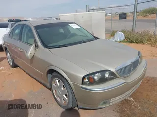 2005 Lincoln LS Luxury z VIN 1LNHM86S95Y644955, wystawiony jako IAAI lot #42324097 z przebiegiem Nie podano mil oraz . Historia ofert i sprzedaży dostępna na DreamBid. Obrazek 1.