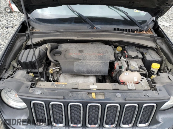 2017 Jeep Renegade Sport with VIN ZACCJBAB6HPF27164, listed as a Copart auction lot 53180005 with 70,086 mi miles and Salvage Title. Bid and sale history available at carsss.com. Image 14.
