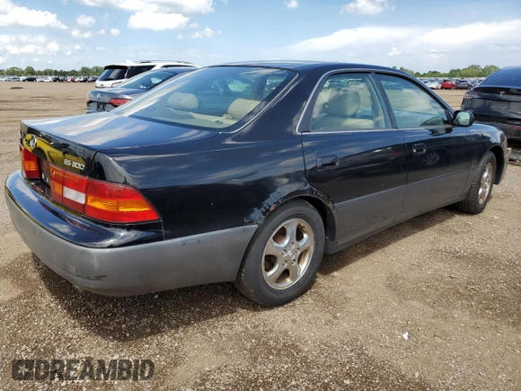 1998 Lexus ES 300 with VIN JT8BF28G3W0144816, listed as a Copart auction lot 61594275 with 179,342 mi miles and Clean title. Bid and sale history available at DreamBid. Image 3.