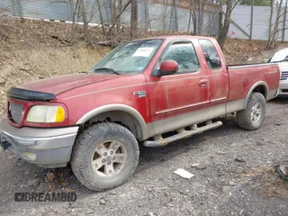 2002 Ford F-150 XL z VIN 1FTRX18L42NA55130, wystawiony jako IAAI lot #42088576 z przebiegiem Nie podano mil oraz . Historia ofert i sprzedaży dostępna na DreamBid. Obrazek 2.