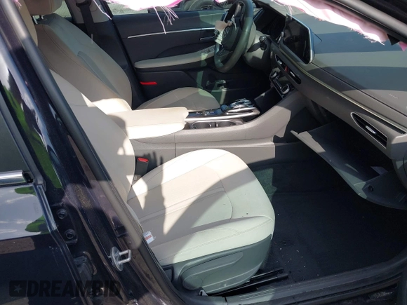 2023 Hyundai Sonata SEL z VIN KMHL64JA0PA289889, wystawiony jako IAAI lot #41931833 z przebiegiem 24 070 mil mil oraz . Historia ofert i sprzedaży dostępna na DreamBid. Obrazek 5.