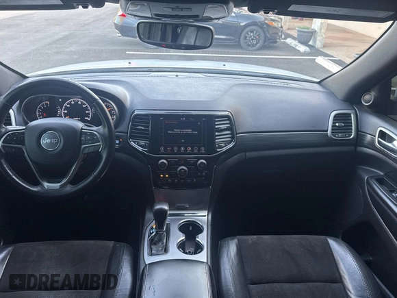 2019 Jeep Grand Cherokee Laredo E with VIN 1C4RJFAG6KC611574, listed as a Copart auction lot 53000945 with 110,698 mi miles and Clean Title. Bid and sale history available at carsss.com. Image 9.