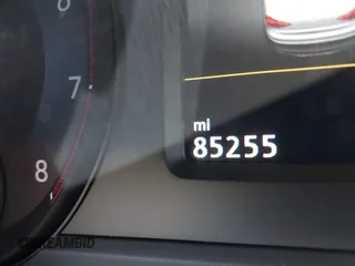 2021 Volkswagen Passat R-Line z VIN 1VWMA7A35MC018284, wystawiony jako IAAI lot #42261290 z przebiegiem 85 255 mil mil oraz . Historia ofert i sprzedaży dostępna na DreamBid. Obrazek 15.