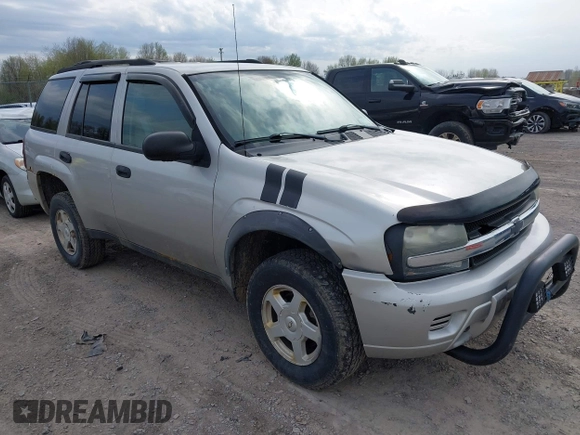2005 Chevrolet TrailBlazer LT with VIN 1GNDT13S452232714, listed as a IAAI auction lot 42166555 with 168,106 mi miles and . Bid and sale history available at DreamBid. Image 1.