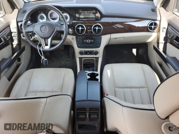 2013 Mercedes-Benz GLK 350 with VIN WDCGG8JB3DG128359, listed as a Copart auction lot 70753194 with 151,374 mi miles and Salvage Title. Bid and sale history available at DreamBid. Image 8.