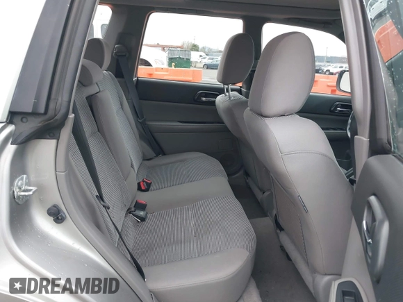 2007 Subaru Forester X w/Premium Pkg with VIN JF1SG65607H704317, listed as a IAAI auction lot 41109920 with 110,170 mi miles. Bid and sale history available at carsss.com. Image 8.