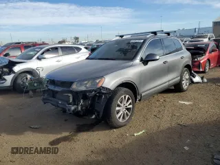 2013 Volkswagen Touareg Lux with VIN WVGEF9BP7DD008030, listed as a Copart auction lot 81642604 with 161,112 mi miles and Salvage Title. Bid and sale history available at DreamBid. Image 1.