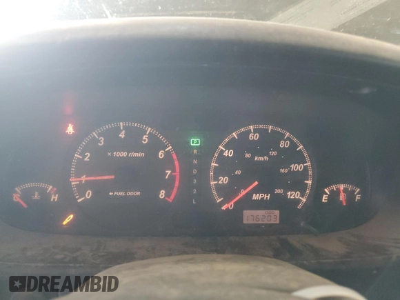2001 Isuzu Rodeo S with VIN 4S2CK58W614344850, listed as a Copart auction lot 63807664 with 176,203 mi miles and Salvage title. Bid and sale history available at DreamBid. Image 9.