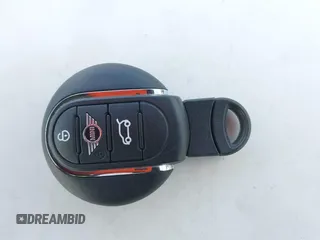 2022 MINI Countryman Cooper S с VIN WMZ53BR08N3N29732, выставлен на аукционе IAAI как лот 42173750 с пробегом 21 683 миль миль и . История ставок и продаж доступна на DreamBid. Изображение 11.