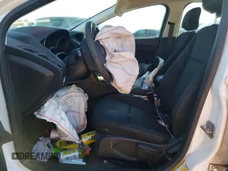 2018 Ford Focus SE with VIN 1FADP3F23JL220312, listed as a Copart auction lot 46903995 with 128,549 mi miles and Salvage Title. Bid and sale history available at carsss.com. Image 7.