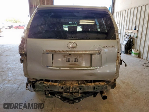2014 Lexus GX 460 with VIN JTJBM7FXXE5069179, listed as a Copart auction lot 61055175 with 222,692 mi miles and Salvage title. Bid and sale history available at DreamBid. Image 6.