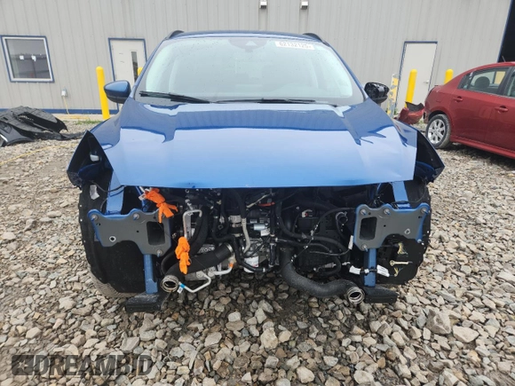 2022 Ford Escape Titanium with VIN 1FMCU9J97NUB05438, listed as a Copart auction lot 62132125 with 35,385 mi miles and Salvage title. Bid and sale history available at DreamBid. Image 5.