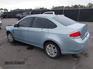 2008 Ford Focus SE with VIN 1FAHP35N78W270569, listed as a IAAI auction lot 38518647 with 173,674 mi miles. Bid and sale history available at carsss.com. Image 3.