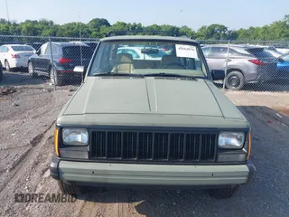 1992 Jeep Cherokee with VIN 1J4FT88S2NL251950, listed as a IAAI auction lot 42662079 with 1,689,263 mi miles and . Bid and sale history available at DreamBid. Image 6.