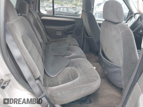 2003 Ford Explorer XLT с VIN 1FMZU73K43UB93814, выставлен на аукционе IAAI как лот 42462739 с пробегом Не указан миль и . История ставок и продаж доступна на DreamBid. Изображение 8.