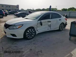 2017 Nissan Altima SV с VIN 1N4AL3APXHC166499, выставлен на аукционе Copart как лот 57085065 с пробегом 86 599 миль миль и Списание • Salvage title. История ставок и продаж доступна на DreamBid. Изображение 1.