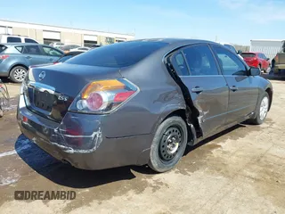 2012 Nissan Altima 2.5 S with VIN 1N4AL2AP0CN523339, listed as a IAAI auction lot 41870207 with 190,870 mi miles. Bid and sale history available at carsss.com. Image 4.