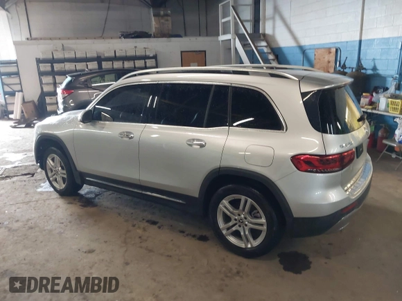 2020 Mercedes-Benz GLB 250 z VIN W1N4M4HB8LW049749, wystawiony jako IAAI lot #42284730 z przebiegiem Nie podano mil oraz . Historia ofert i sprzedaży dostępna na DreamBid. Obrazek 13.