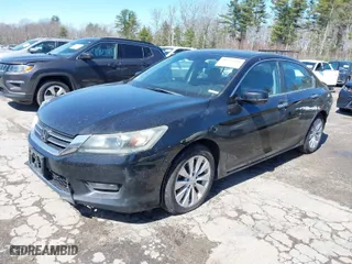 2014 Honda Accord Sedan EX-L with VIN 1HGCR2F82EA285847, listed as a IAAI auction lot 41963188 with 226,740 mi miles. Bid and sale history available at carsss.com. Image 2.