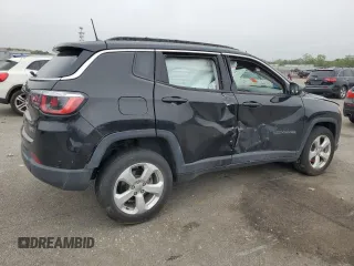2020 Jeep Compass Latitude with VIN 3C4NJDBB8LT138319, listed as a Copart auction lot 58941325 with 32,620 mi miles and Salvage title. Bid and sale history available at DreamBid. Image 3.