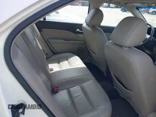 2011 Ford Fusion SEL with VIN 3FAHP0JA4BR200233, listed as a IAAI auction lot 41967095 with 237,492 mi miles. Bid and sale history available at carsss.com. Image 8.