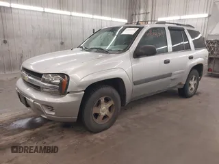 2006 Chevrolet TrailBlazer LS with VIN 1GNDT13S662135807, listed as a IAAI auction lot 41992238 with Not Provided miles and . Bid and sale history available at DreamBid. Image 2.