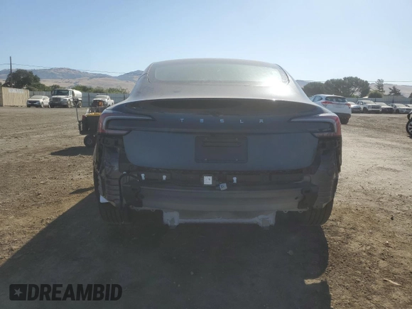2025 Tesla Model 3 Long Range with VIN 5YJ3E1EA4SF978477, listed as a Copart auction lot 58525905 with 1,531 mi miles and Salvage title. Bid and sale history available at DreamBid. Image 6.
