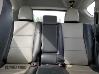 2018 Toyota RAV4 XLE with VIN JTMWFREV6JJ735000, listed as a Copart auction lot 45869275 with 113,675 mi miles and Salvage Title. Bid and sale history available at DreamBid. Image 10.