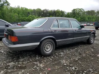 1985 Mercedes-Benz 500 SEL с VIN WDBCA37D0FA117051, выставлен на аукционе Copart как лот 55772735 с пробегом 249 121 миль миль и Чистый • Clean title. История ставок и продаж доступна на DreamBid. Изображение 3.