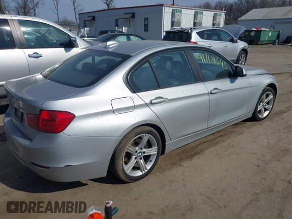 2012 BMW 3 Series 328i with VIN WBA3A5C59CF349364, listed as a IAAI auction lot 41764345 with 187,221 mi miles and . Bid and sale history available at carsss.com. Image 4.