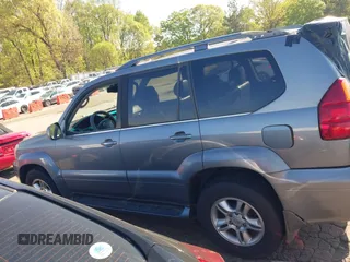 2004 Lexus GX 470 with VIN JTJBT20X340027964, listed as a IAAI auction lot 41985167 with 281,482 mi miles. Bid and sale history available at carsss.com. Image 14.