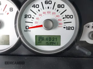 2005 Ford Escape Limited с VIN 1FMCU94115KD86427, выставлен на аукционе IAAI как лот 42322957 с пробегом 153 941 миль миль и . История ставок и продаж доступна на DreamBid. Изображение 12.