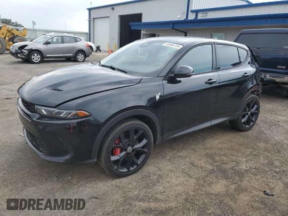 2023 Dodge Hornet GT with VIN ZACNDFAN9P3A01893, listed as a Copart auction lot 69940704 with 23,519 mi miles and Salvage Title. Bid and sale history available at carsss.com. Image 1.