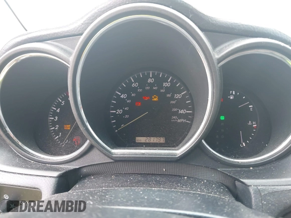 2004 Lexus RX with VIN 2T2HA31U84C016067, listed as a IAAI auction lot 42207819 with 281,797 mi miles. Bid and sale history available at carsss.com. Image 7.