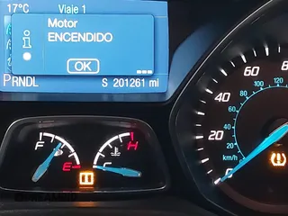2014 Ford Focus SE with VIN 1FADP3F26EL446138, listed as a IAAI auction lot 42007291 with 201,261 mi miles. Bid and sale history available at carsss.com. Image 15.