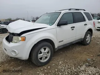 2008 Ford Escape XLT with VIN 1FMCU93Z18KD67811, listed as a Copart auction lot 47484235 with 0 mi miles and Salvage Title. Bid and sale history available at carsss.com. Image 1.
