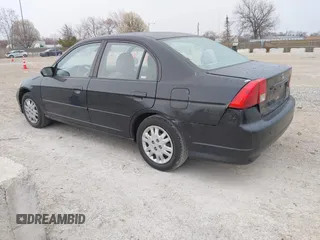 2005 Honda Civic LX with VIN 2HGES16515H500892, listed as a IAAI auction lot 42061903 with 145,710 mi miles and . Bid and sale history available at DreamBid. Image 3.