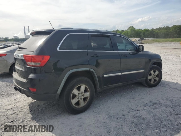2011 Jeep Grand Cherokee Laredo with VIN 1J4RS4GGXBC704391, listed as a Copart auction lot 55415175 with Not Provided miles and Clean Title. Bid and sale history available at DreamBid. Image 3.