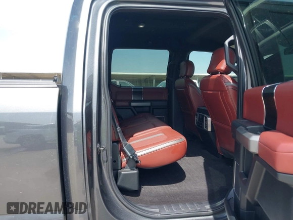 2020 Ford F-150 XL z VIN 1FTFW1E42LFB47223, wystawiony jako IAAI lot #41832415 z przebiegiem 117 642 mil mil oraz . Historia ofert i sprzedaży dostępna na DreamBid. Obrazek 8.
