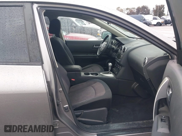 2013 Nissan Rogue SL with VIN JN8AS5MT5DW518306, listed as a IAAI auction lot 41806963 with 68,229 mi miles. Bid and sale history available at carsss.com. Image 5.