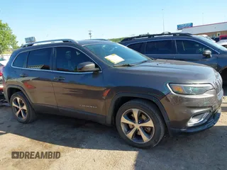 2020 Jeep Cherokee Limited with VIN 1C4PJLDB3LD547365, listed as a IAAI auction lot 42307536 with 117,109 mi miles and . Bid and sale history available at DreamBid. Image 14.